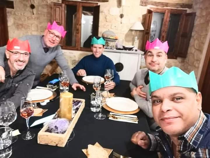 Pensjonat La Casona De Castilnovo - Gay Men Only Valdesaz Zewnętrze zdjęcie