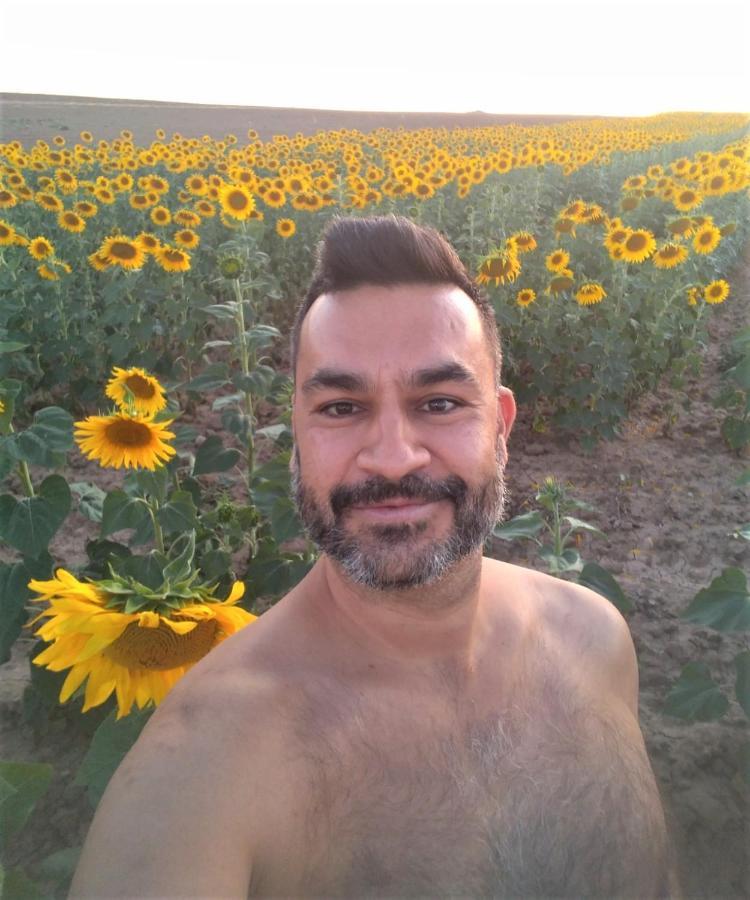 Pensjonat La Casona De Castilnovo - Gay Men Only Valdesaz Zewnętrze zdjęcie