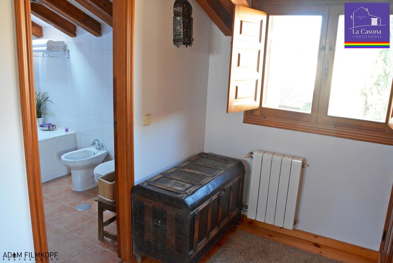 Pensjonat La Casona De Castilnovo - Gay Men Only Valdesaz Zewnętrze zdjęcie